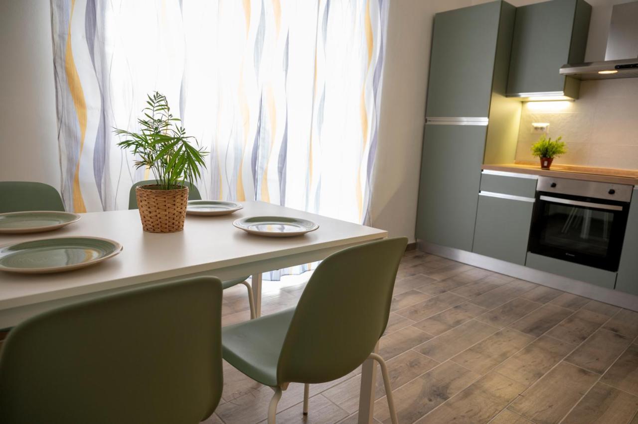 Antica Dogana Apartments Maestrale Террачина Экстерьер фото