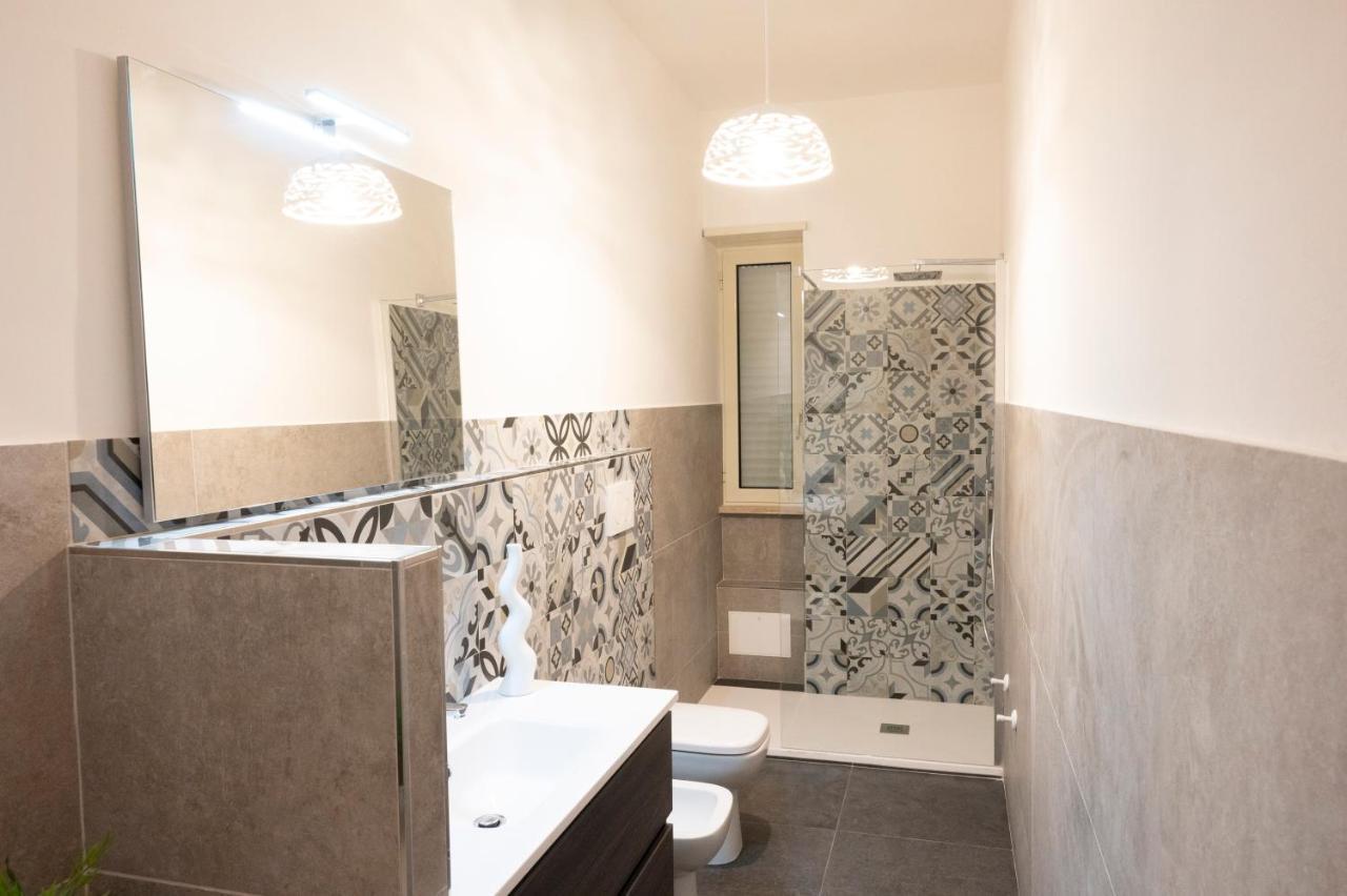 Antica Dogana Apartments Maestrale Террачина Экстерьер фото